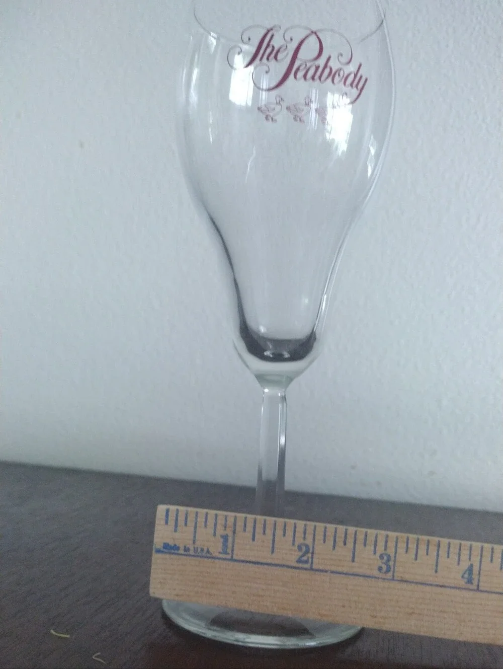 Peabody Hotel Ducks Logo Wine Champagne Glass  Vintage Collectible Souvenir
